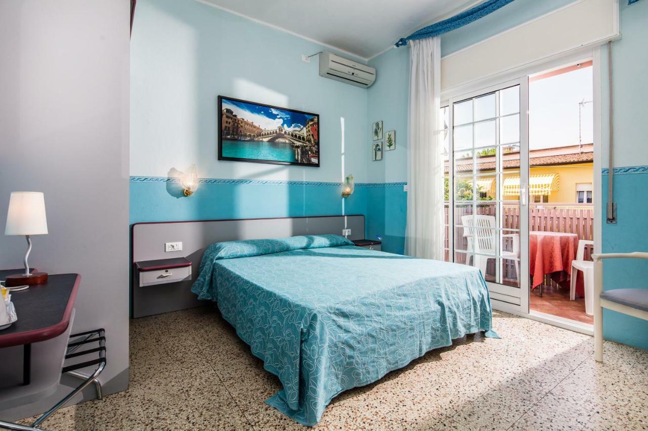 Marco Polo Hotel 2*